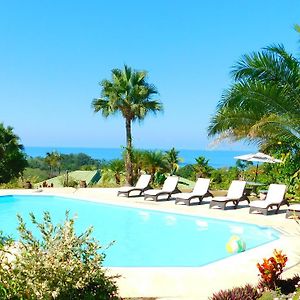 Hotel Lookout Playa Tortuga Ojochal